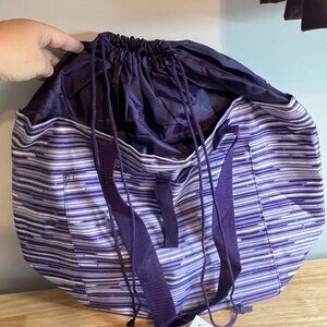 NWT - Thirty-One Quick Cinch Thermal,  Geo Stripe